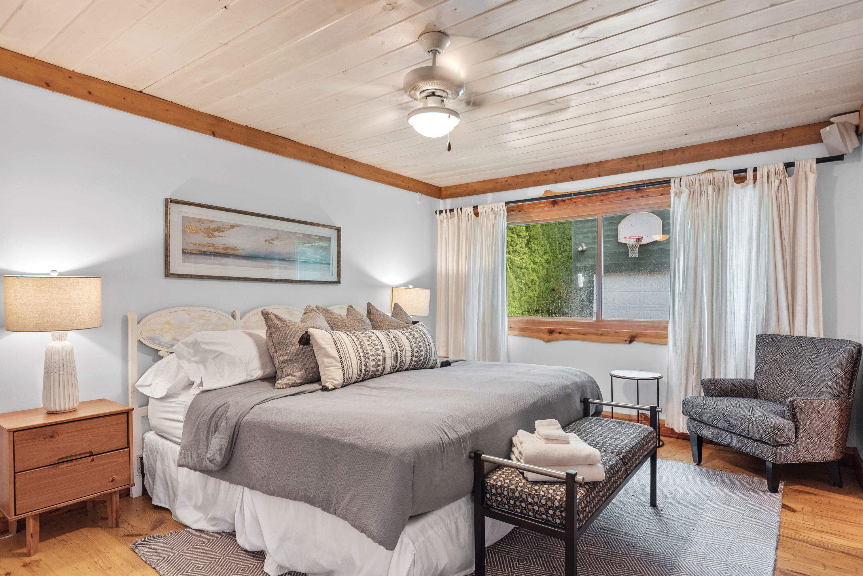 Lakeside, Michigan, 49116, United States, 3 Bedrooms Bedrooms, ,3 BathroomsBathrooms,Residential,For Sale,1926204