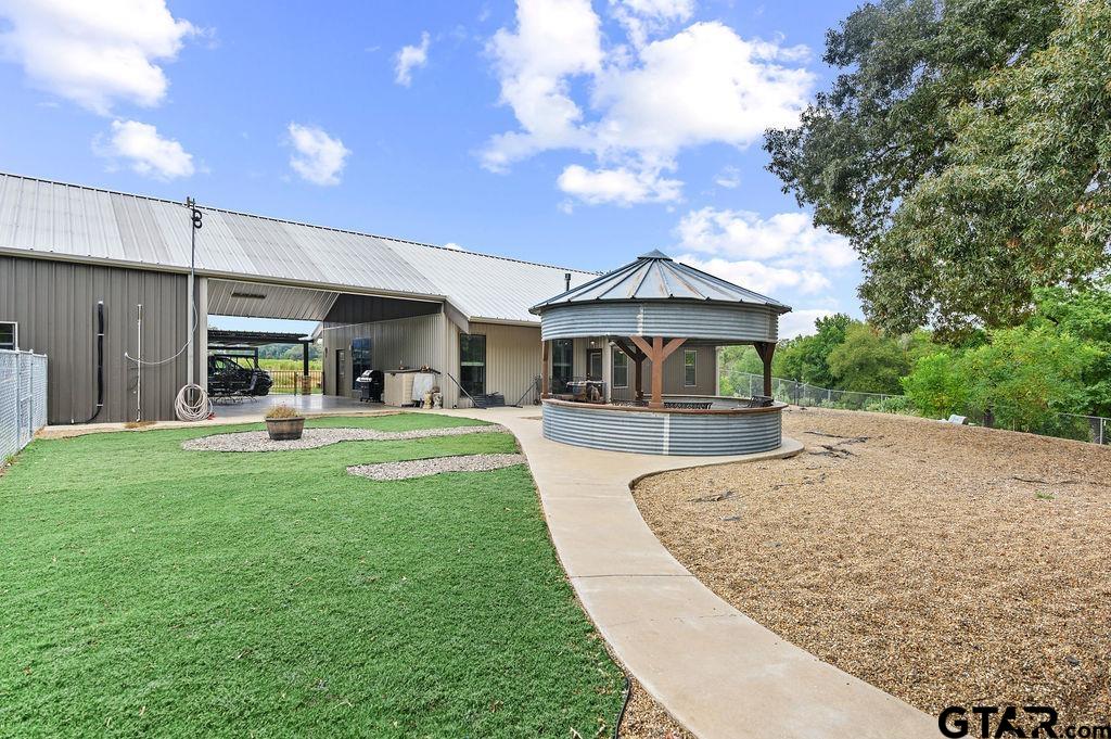 Quitman, Texas, 75783, United States, 3 Bedrooms Bedrooms, ,2 BathroomsBathrooms,Residential,For Sale,1941600