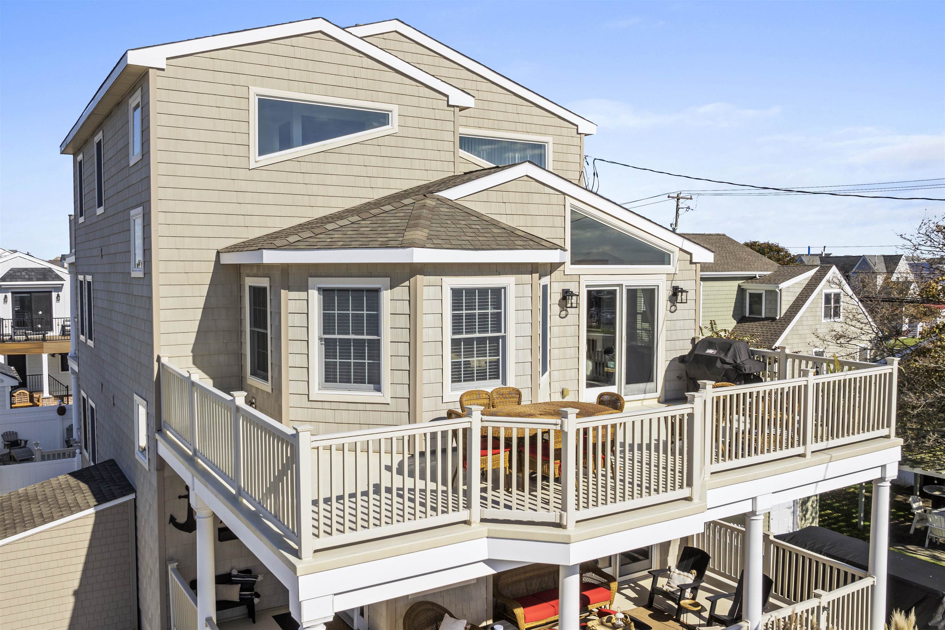North Wildwood, New Jersey, 08260, United States, 6 Bedrooms Bedrooms, ,4 BathroomsBathrooms,Residential,For Sale,1981521