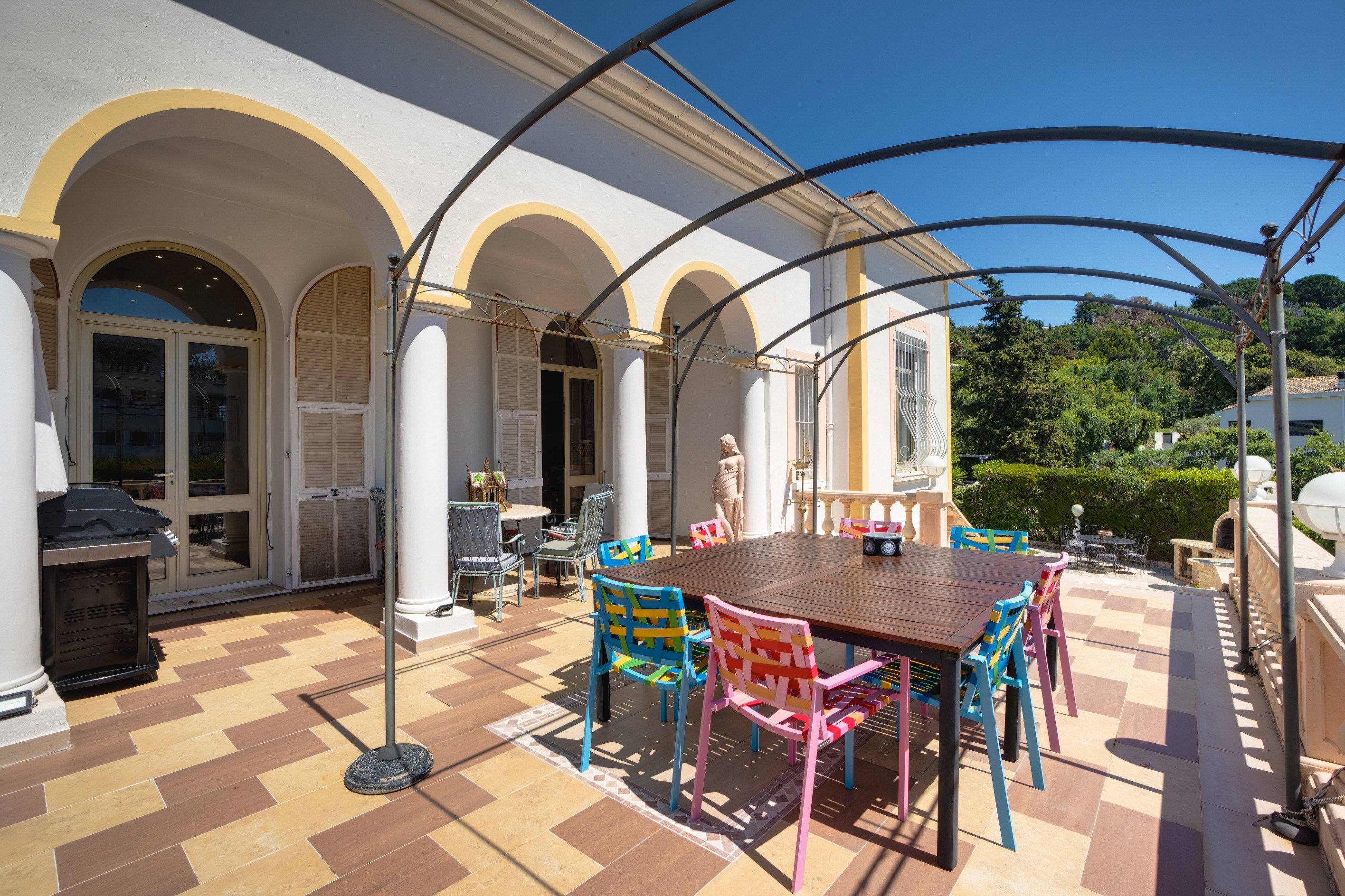  Cannes Croix des Gardes sea view villa with pool and flat landscaped grounds - 物件實景
