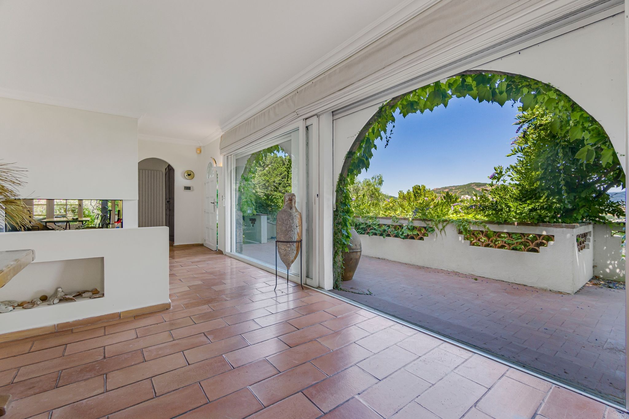  Théoule-sur-Mer, Provençal villa for sale, 180 sqm, panoramic sea views, swimmi… - 物件實景