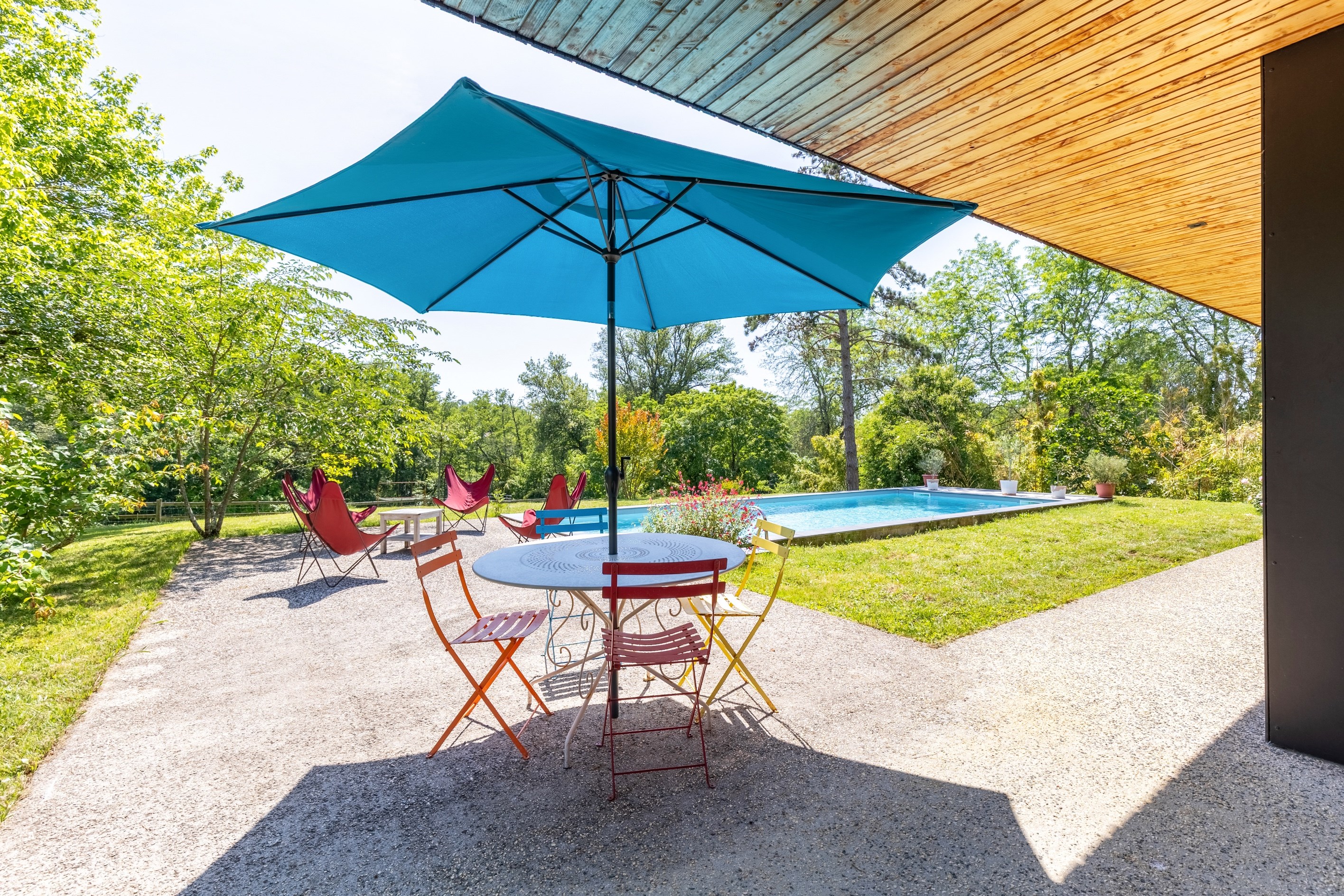 ON THE OUTSKIRTS OF BORDEAUX – AN ELEGANT BIOCLIMATIC ARCHITECT-DESIGNED HOUSE … - 物件實景