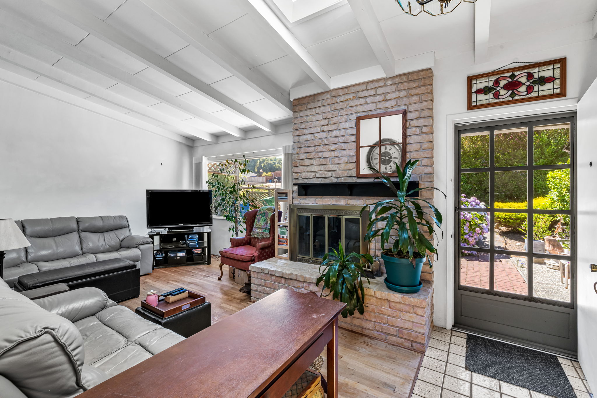 Del Rey Oaks, California, 93940, United States, 4 Bedrooms Bedrooms, ,2 BathroomsBathrooms,Residential,For Sale,1899502