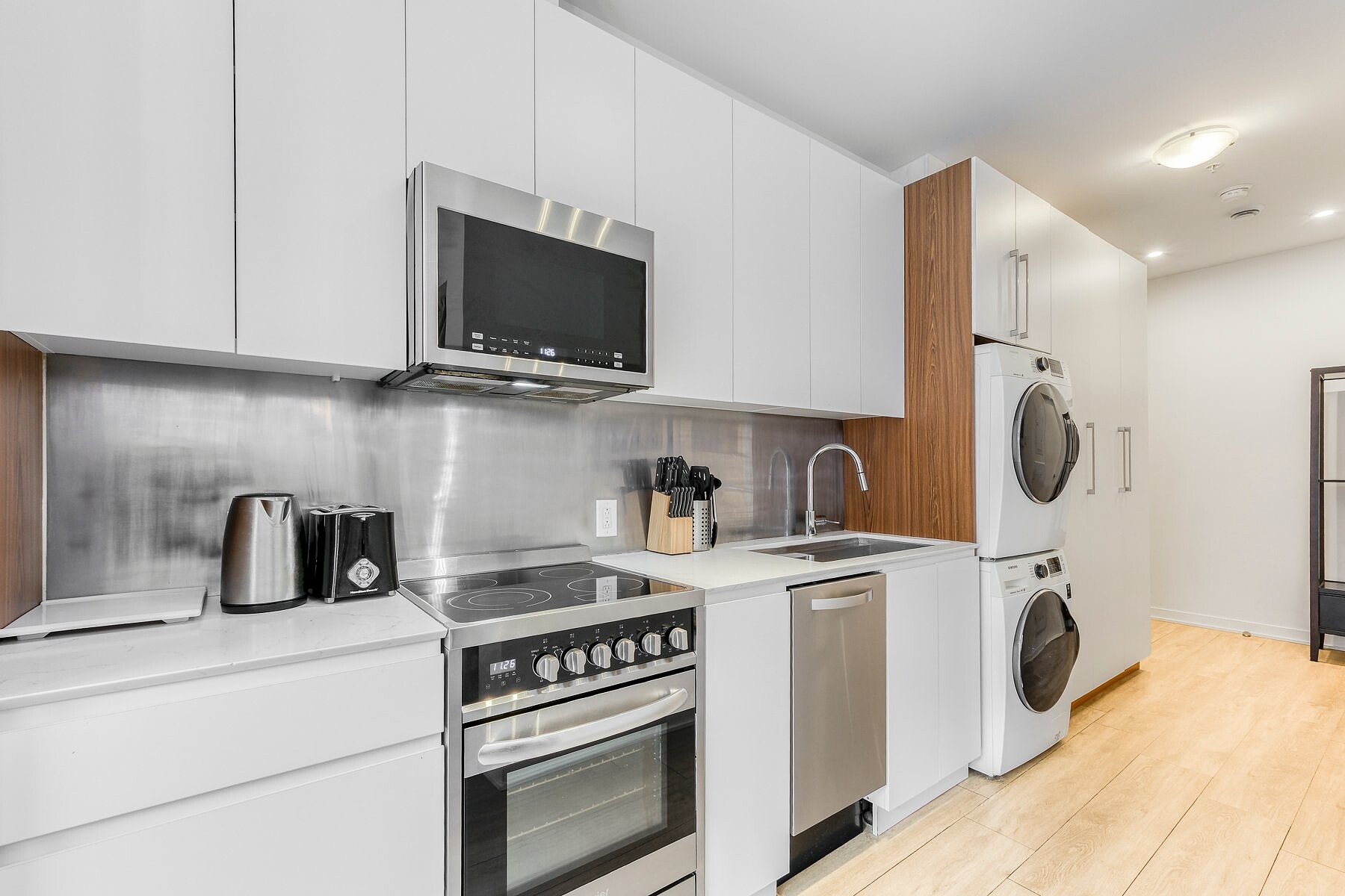  Downtown Pied-à-terre - 物件實景