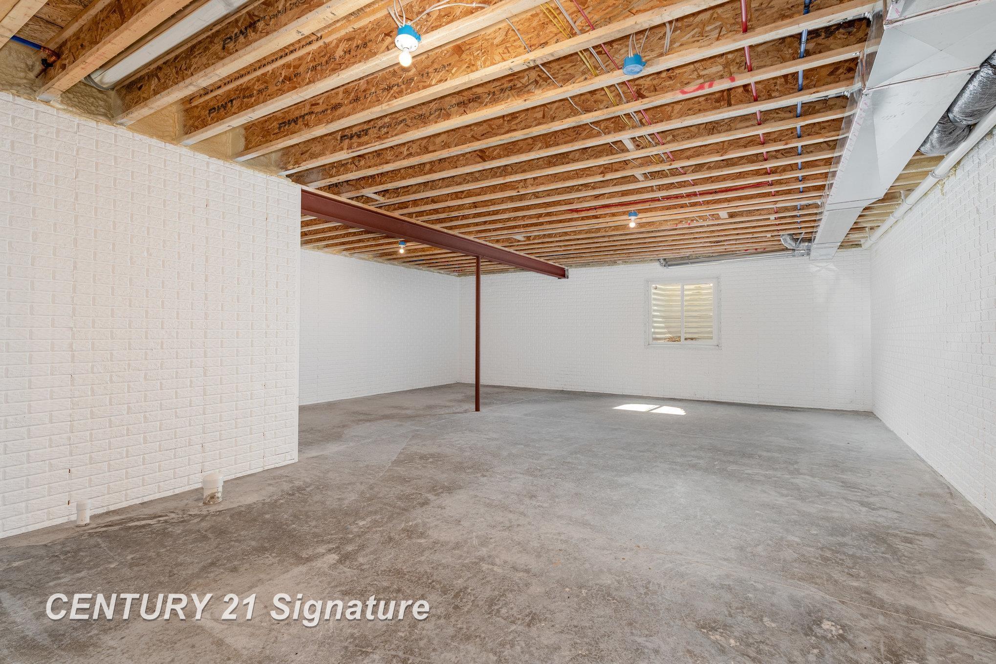 Freeland, Michigan, 48623, United States, 3 Bedrooms Bedrooms, ,3 BathroomsBathrooms,Residential,For Sale,1983558