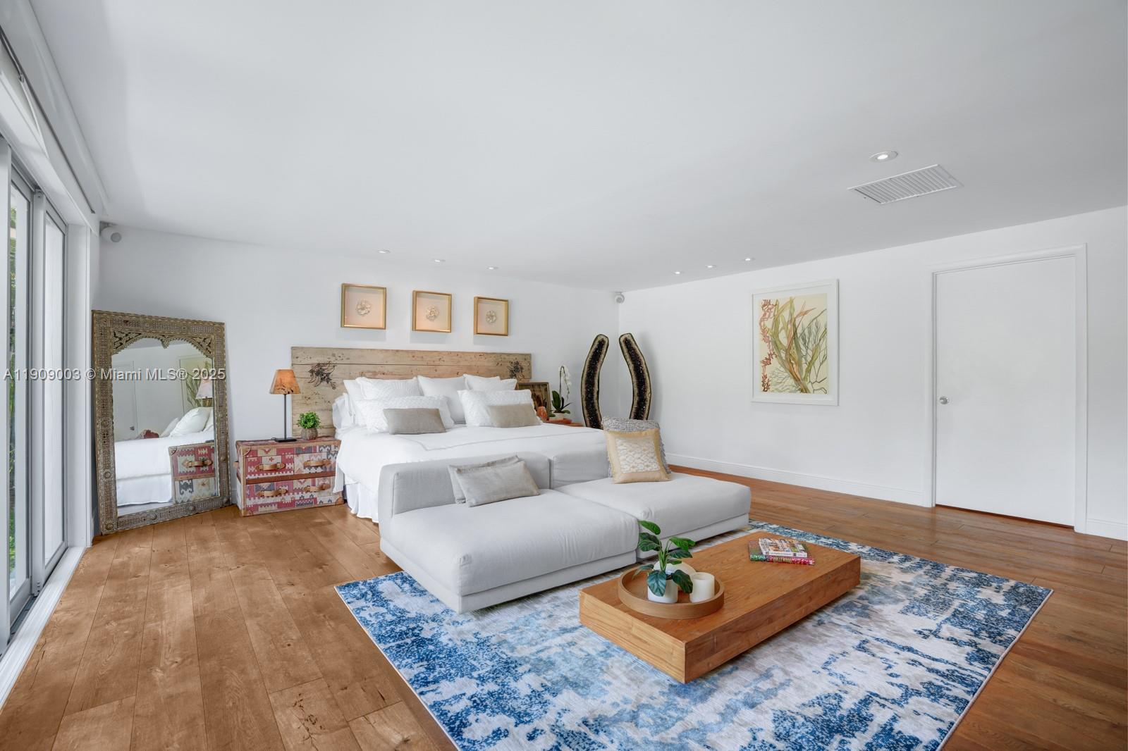 Miami, Florida, 33137, United States, 5 Bedrooms Bedrooms, ,5 BathroomsBathrooms,Residential,For Sale,1987585