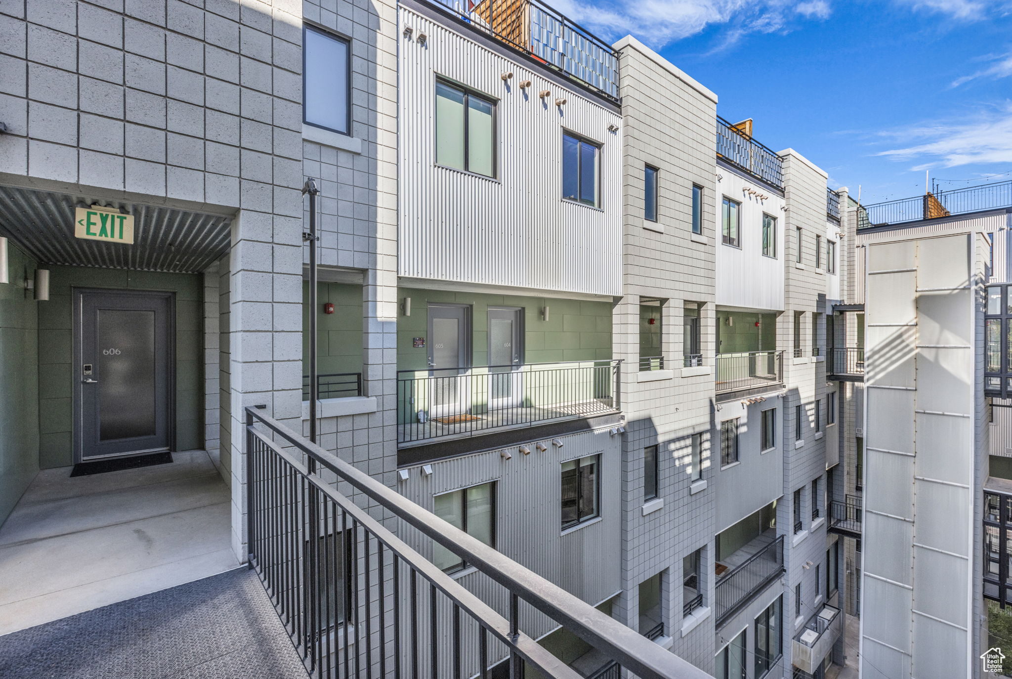 Salt Lake City, Utah, 84101, United States, 2 Bedrooms Bedrooms, ,1 BathroomBathrooms,Residential,For Sale,1950761