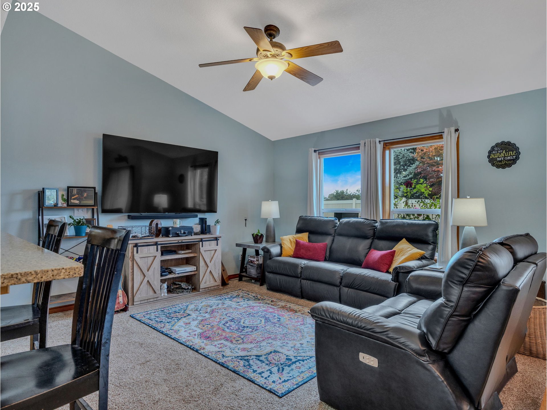 Troutdale, Oregon, 97060, United States, 3 Bedrooms Bedrooms, ,2 BathroomsBathrooms,Residential,For Sale,1984024