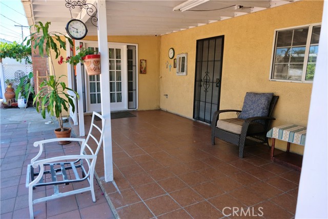 Downey, California, 90240, United States, 3 Bedrooms Bedrooms, ,2 BathroomsBathrooms,Residential,For Sale,1985764