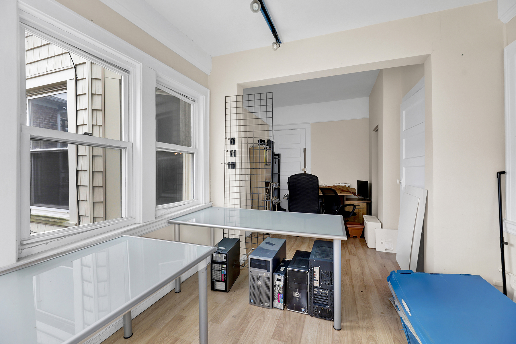 Brooklyn, New York, 11235, United States, 10 Bedrooms Bedrooms, ,4 BathroomsBathrooms,Residential,For Sale,1975814