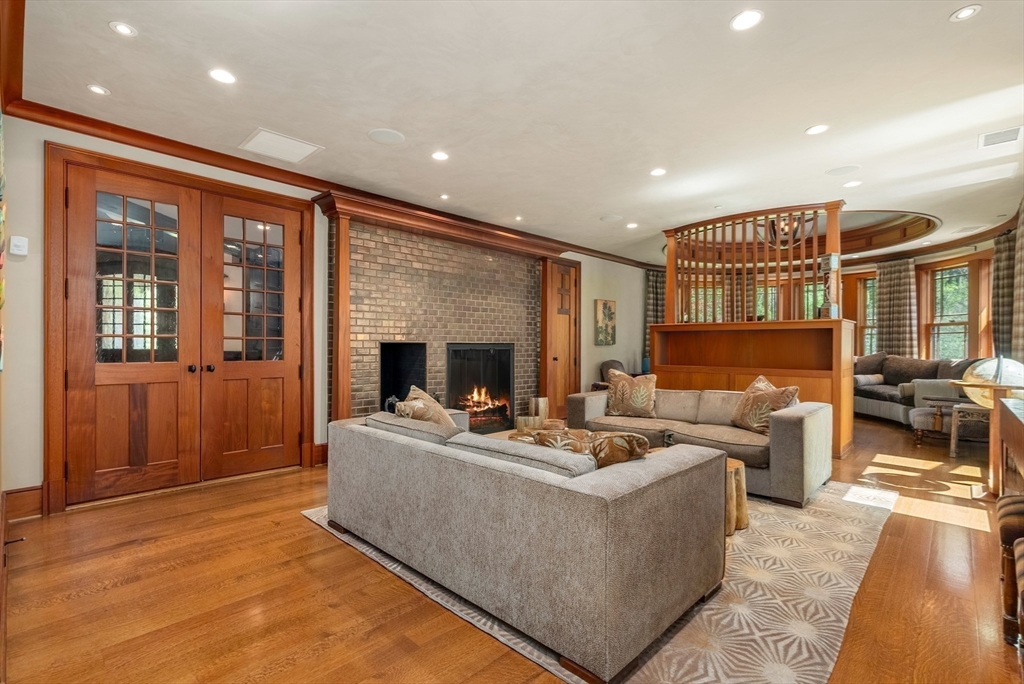 Weston, Massachusetts, 02493, United States, 6 Bedrooms Bedrooms, ,11 BathroomsBathrooms,Residential,For Sale,1938704
