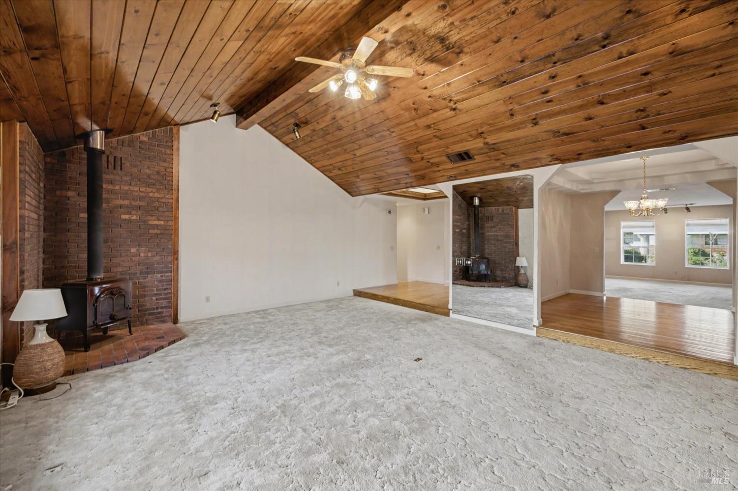 Dixon, California, 95620, United States, 3 Bedrooms Bedrooms, ,3 BathroomsBathrooms,Residential,For Sale,2012017