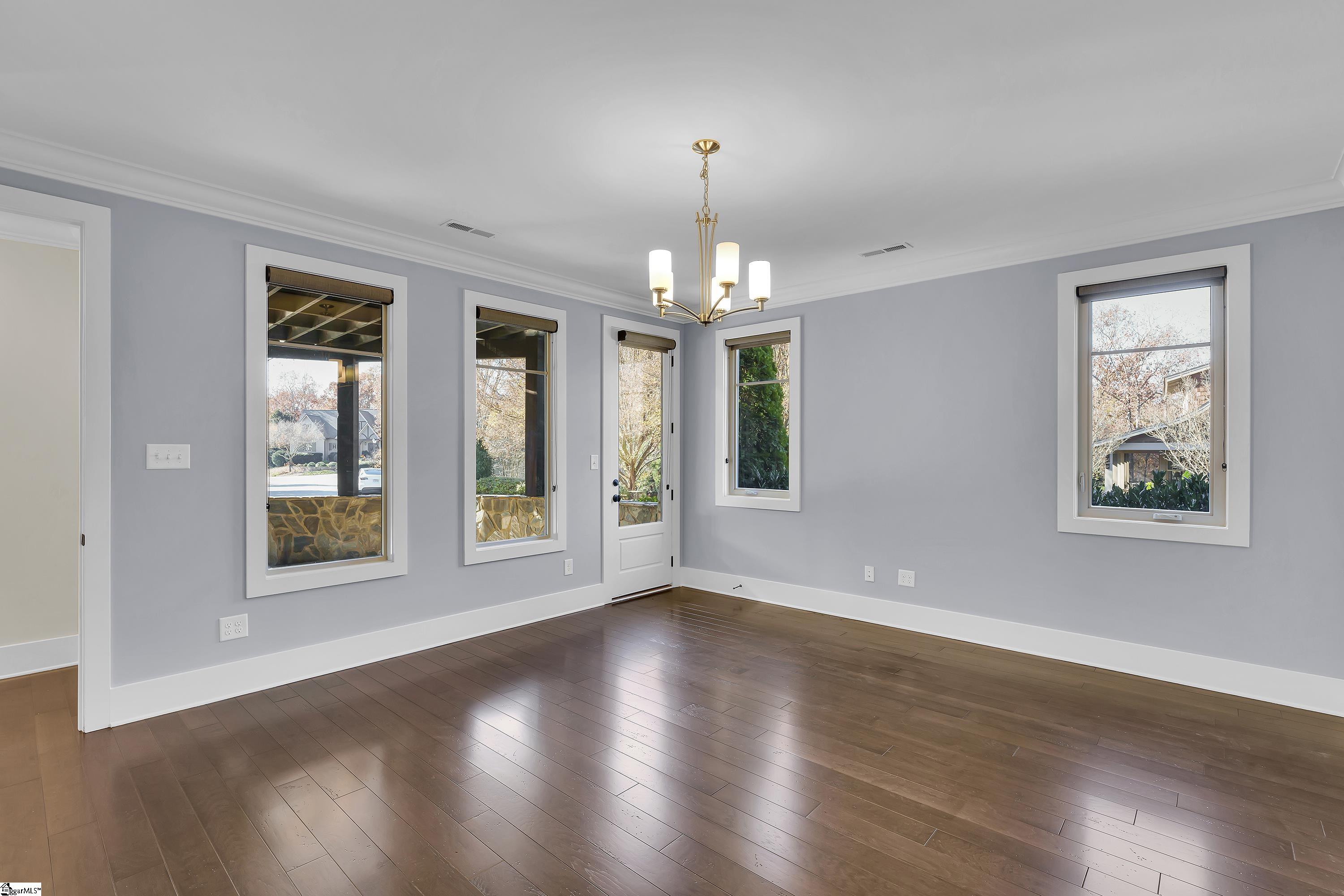 Piedmont, South Carolina, 29673, United States, 4 Bedrooms Bedrooms, ,4 BathroomsBathrooms,Residential,For Sale,2002140