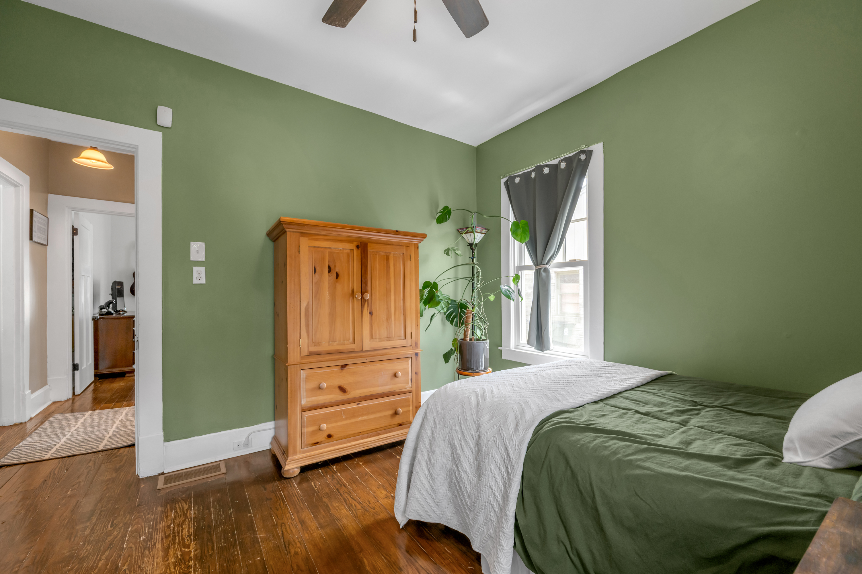  127 Delmont Drive - 物件實景