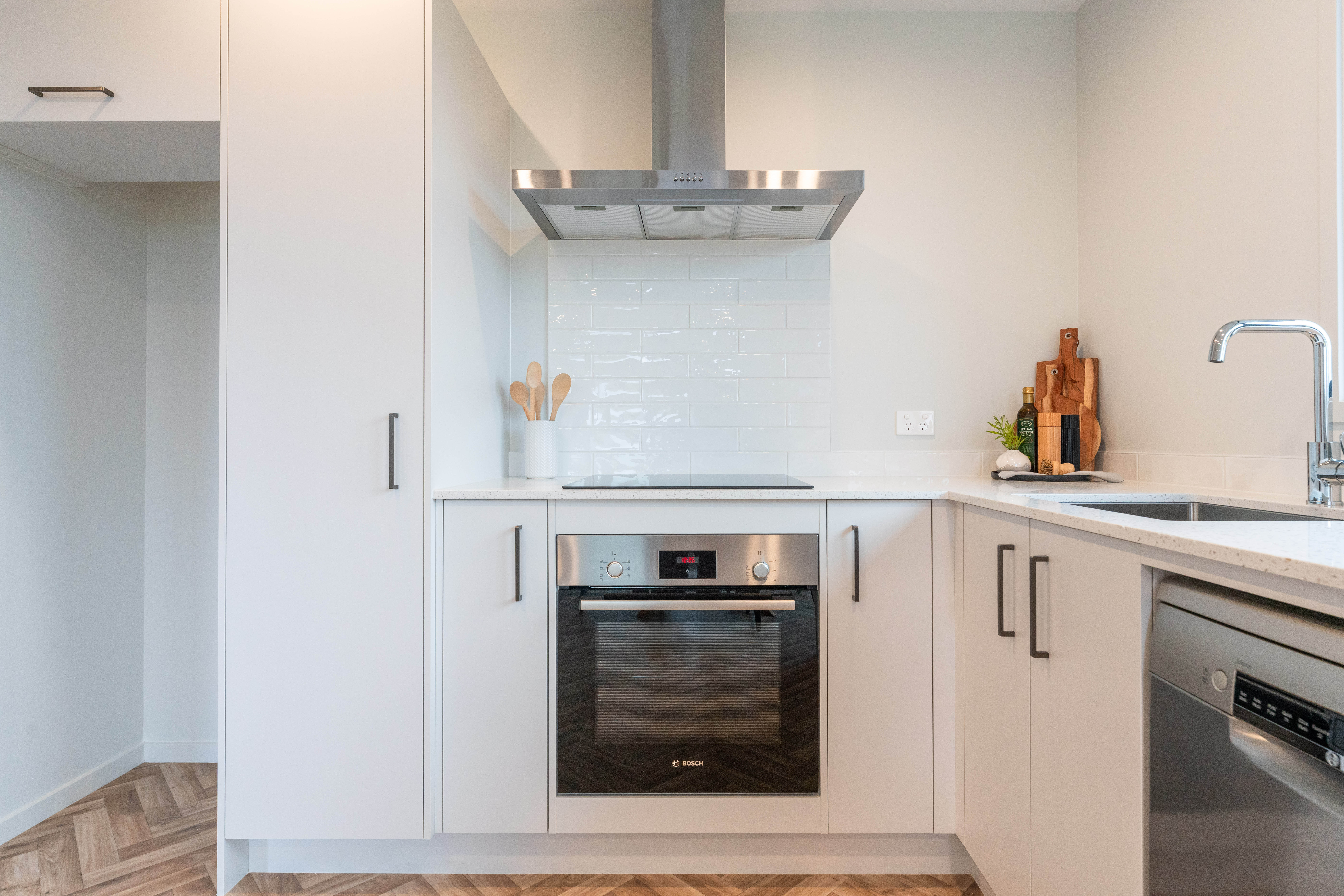  Brand New Development – Five Modern Two-Bedroom Homes - 物件實景