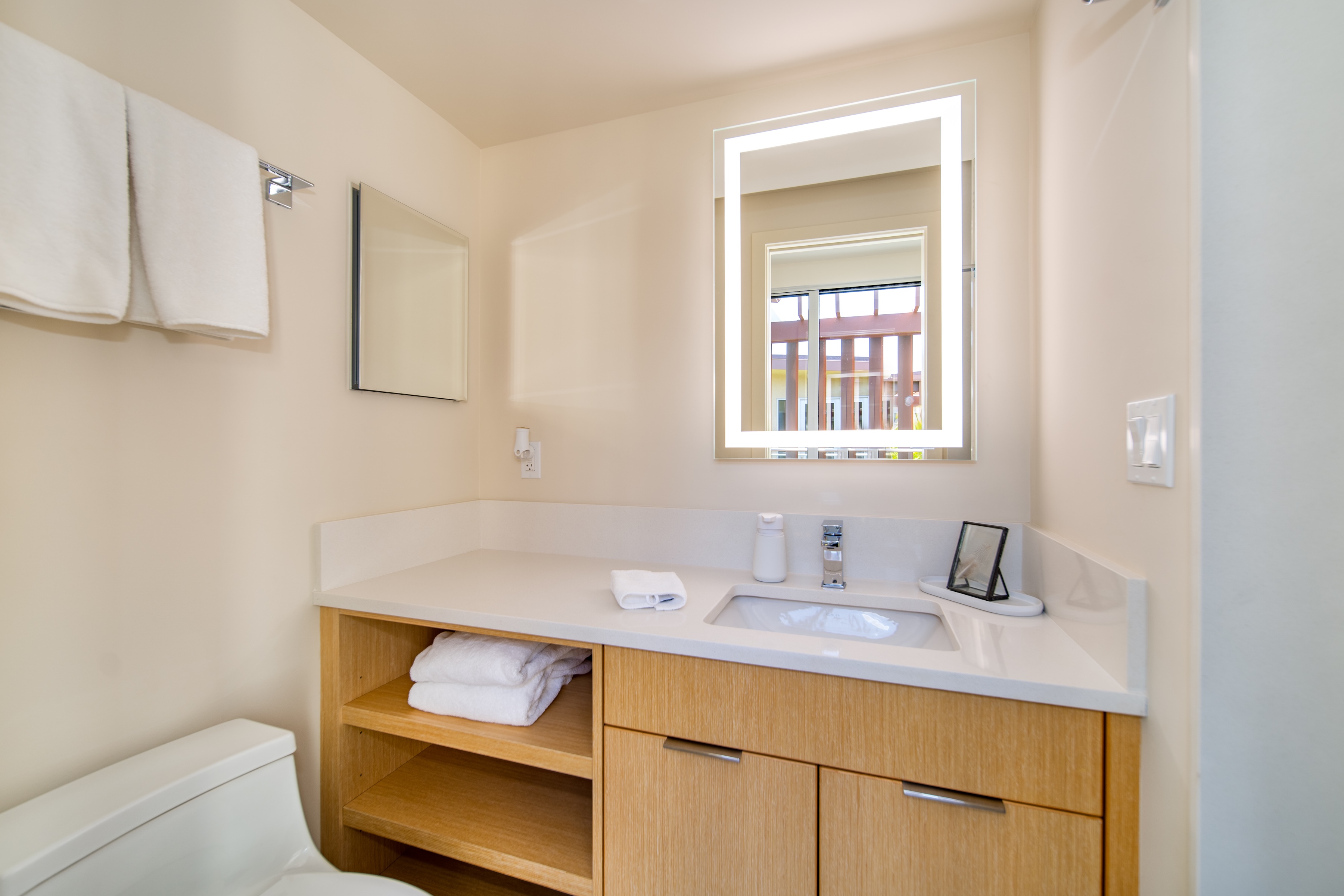  Oceanview, Zen, Modern, Tranquil, Peaceful, New Construction - 物件實景