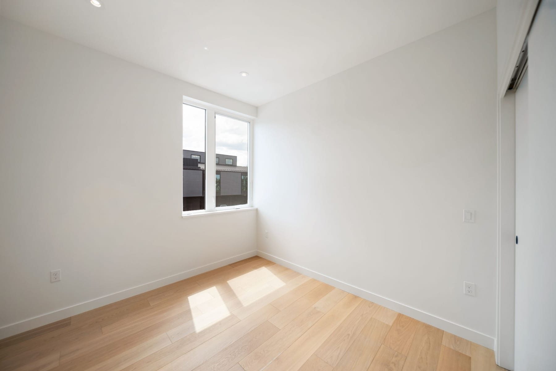  2745 NW Ordway Avenue #207 Bend, OR 97703 - 物件實景