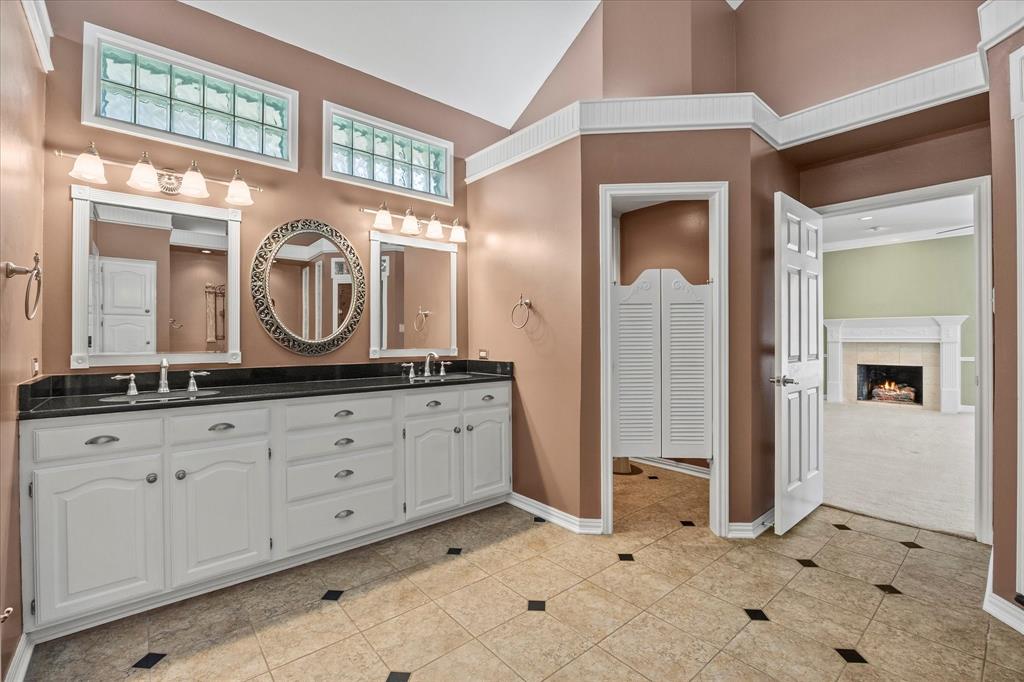 Heath, Texas, 75032, United States, 4 Bedrooms Bedrooms, ,4 BathroomsBathrooms,Residential,For Sale,1911948
