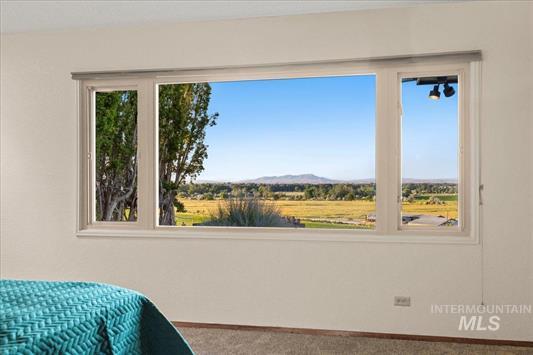 Caldwell, Idaho, 83605, United States, 2 Bedrooms Bedrooms, ,3 BathroomsBathrooms,Residential,For Sale,1979980