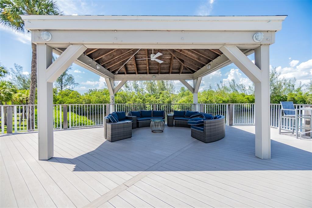 Bradenton, Florida, 34210, United States, 2 Bedrooms Bedrooms, ,3 BathroomsBathrooms,Residential,For Sale,1793424