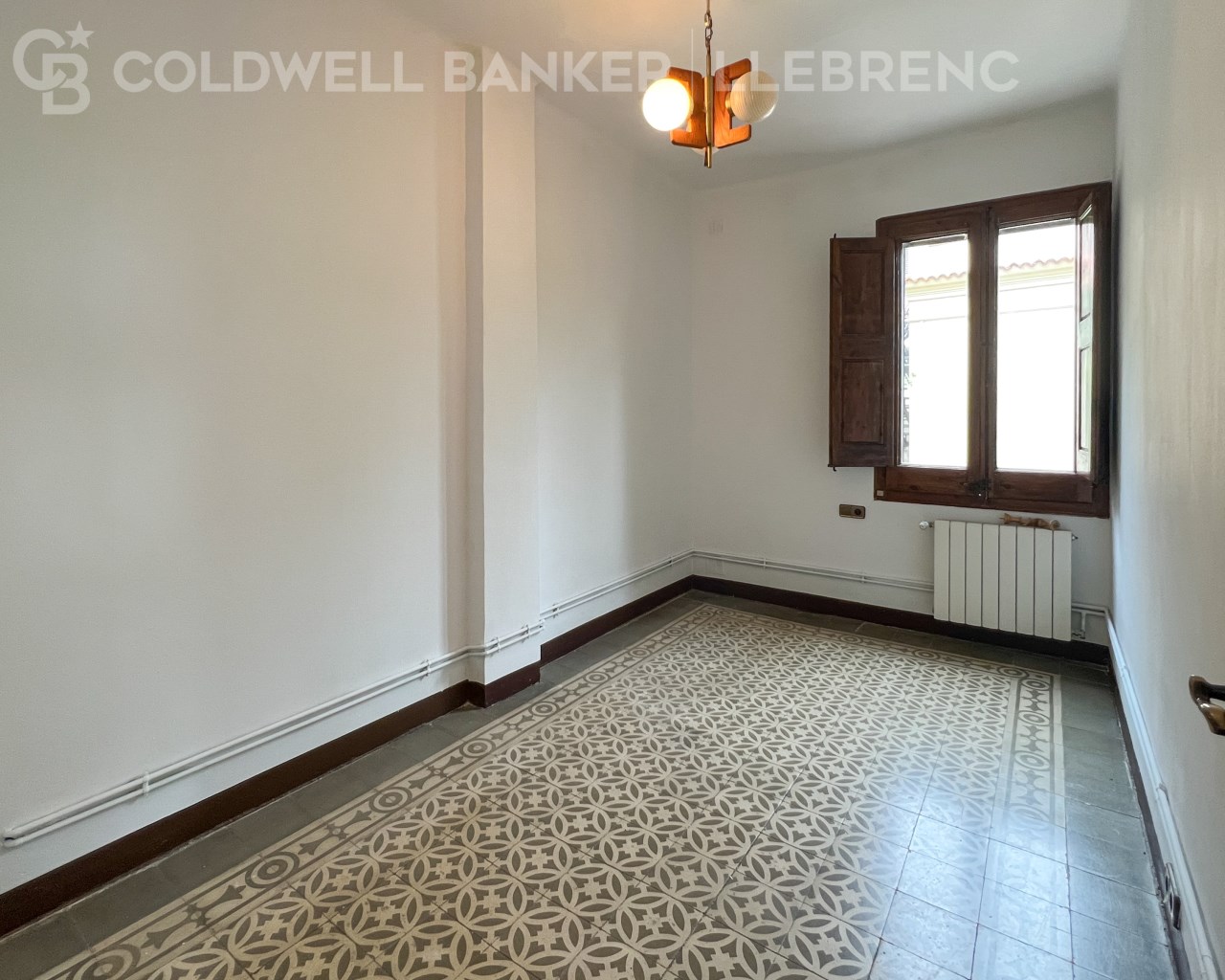 Barcelona, Barcelona, Sarri? - Sant Gervasi, Vallv, Barcelona, Catalonia, ES, 6 Bedrooms Bedrooms, ,2 BathroomsBathrooms,Residential,For Sale,Barcelona, Barcelona, Sarri? - Sant Gervasi, Vallv,1614842