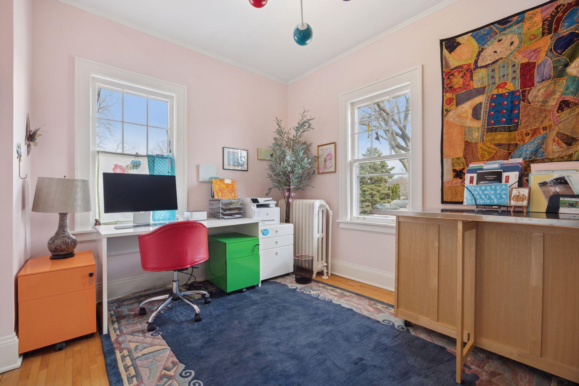 Saint Paul, Minnesota, 55105, United States, 5 Bedrooms Bedrooms, ,3 BathroomsBathrooms,Residential,For Sale,1767572
