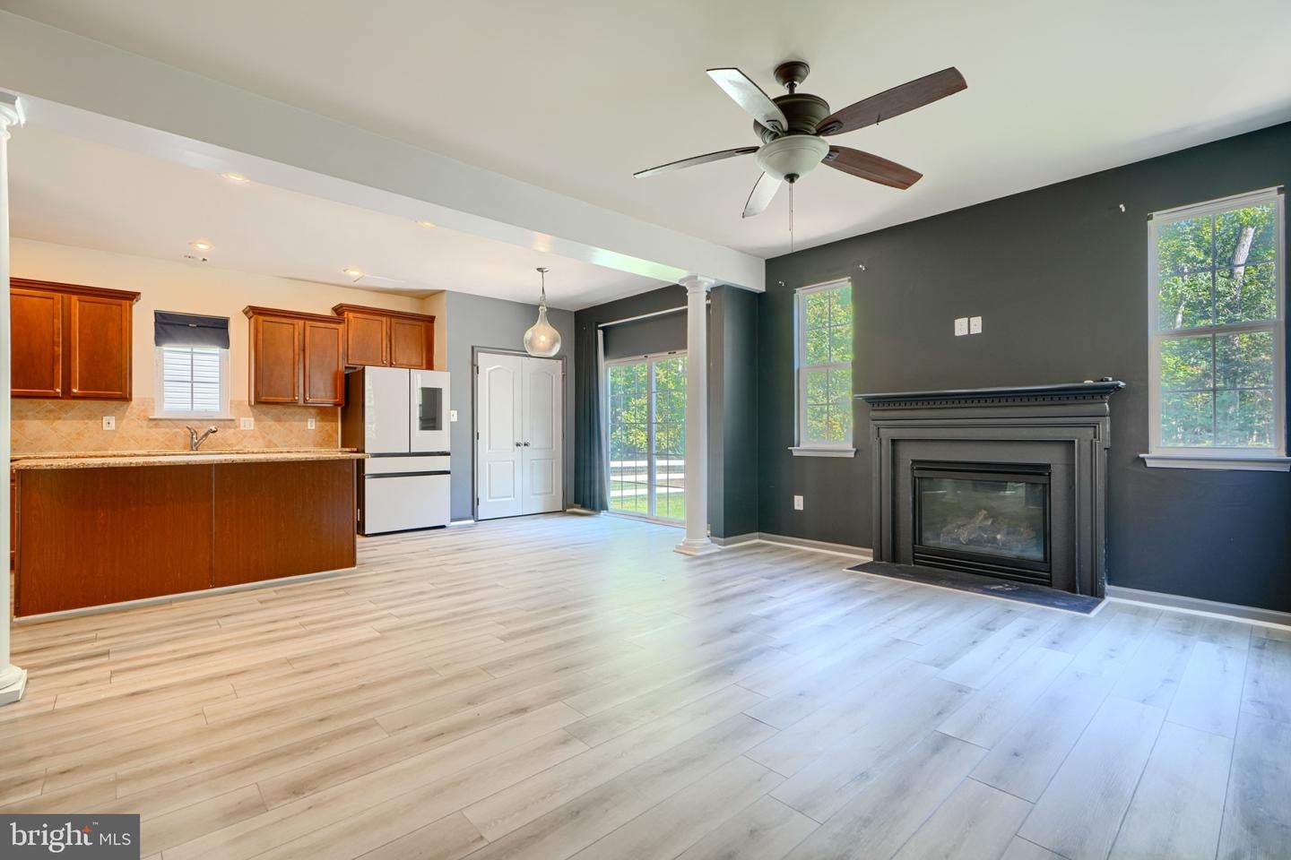 Glen Burnie, Maryland, 21060, United States, 4 Bedrooms Bedrooms, ,4 BathroomsBathrooms,Residential,For Sale,1983515