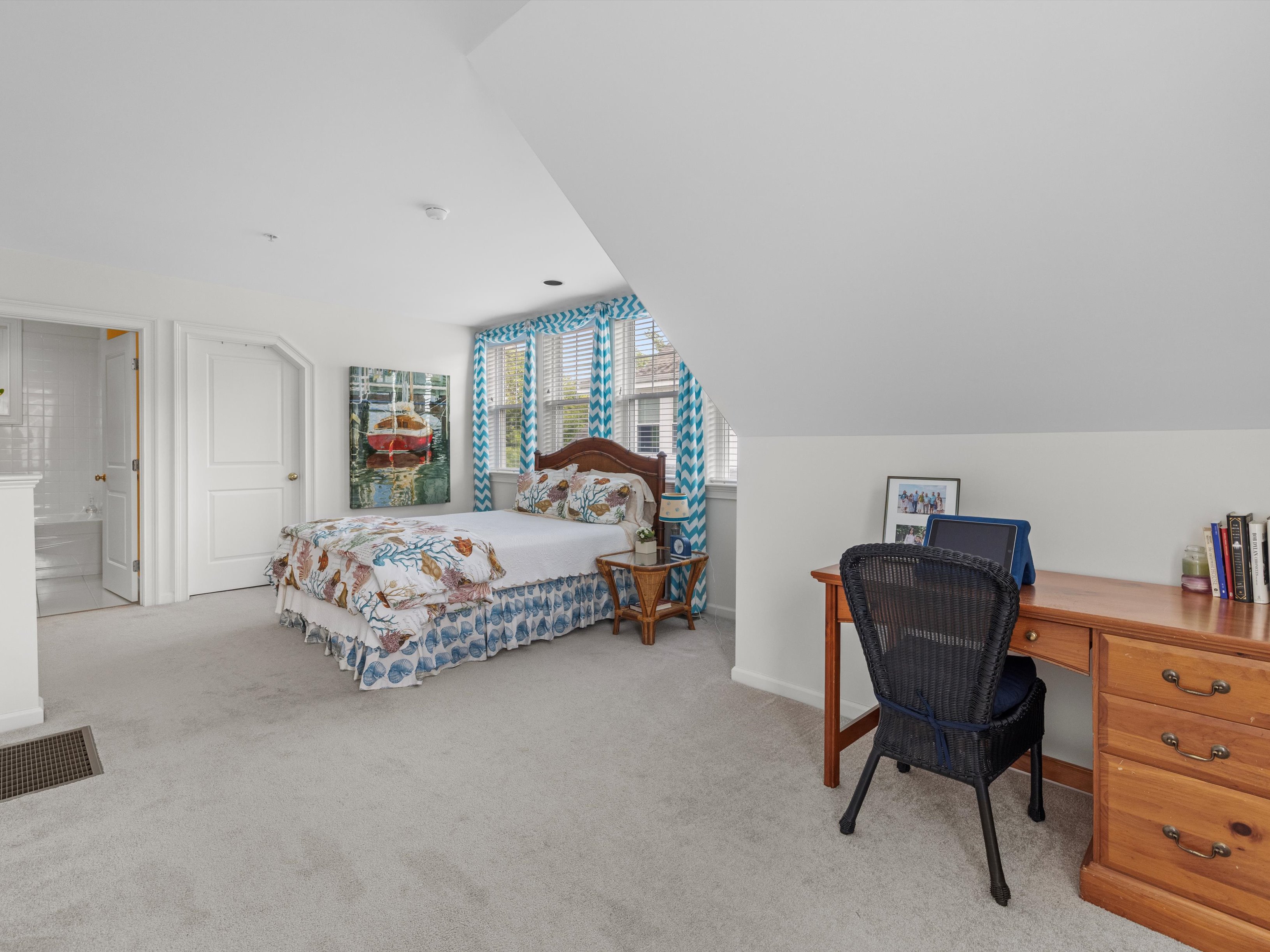  5 Honora Court, Bourne, MA 02532 - 物件實景