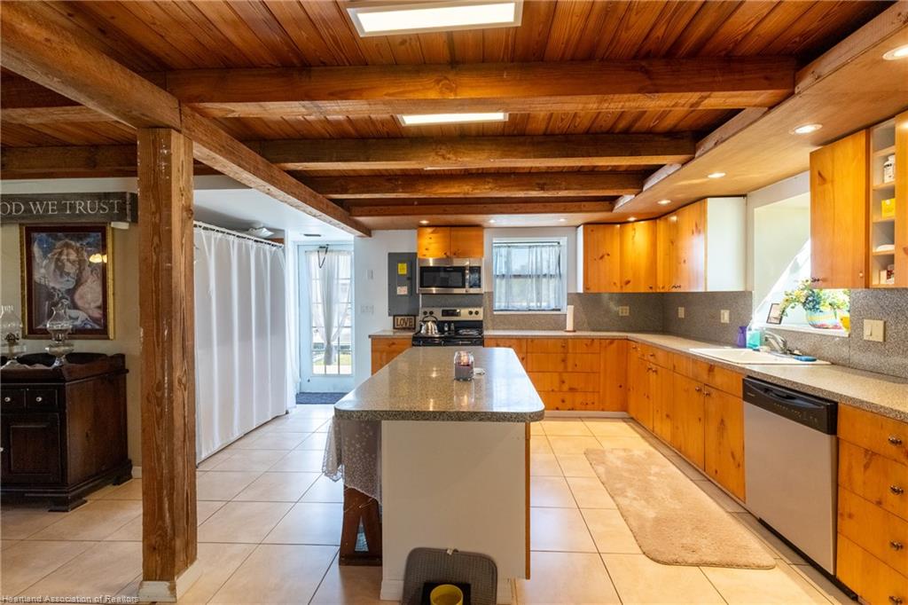 Avon Park, Florida, 33825, United States, 3 Bedrooms Bedrooms, ,3 BathroomsBathrooms,Residential,For Sale,1921377
