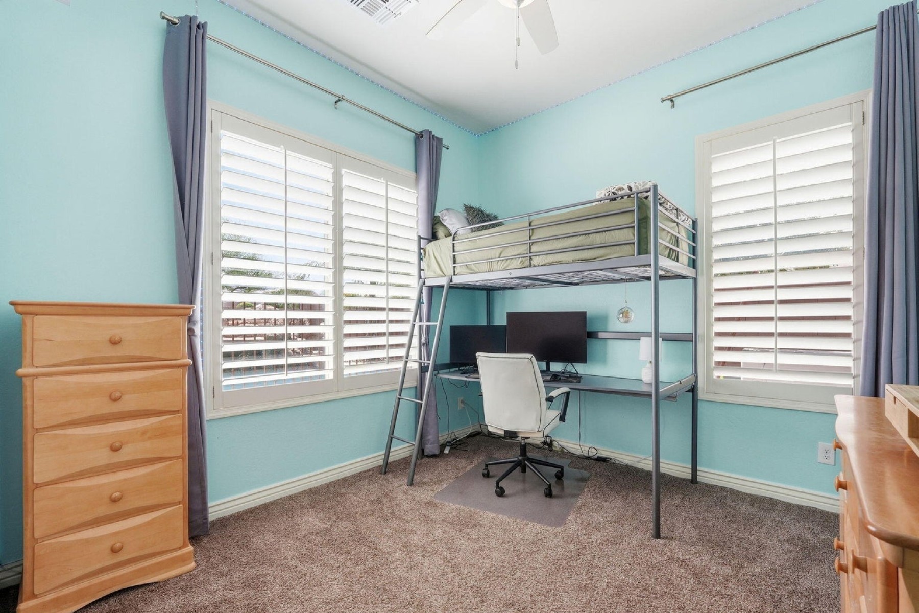  7827 S Sequoia Drive  Gilbert, AZ - 物件實景
