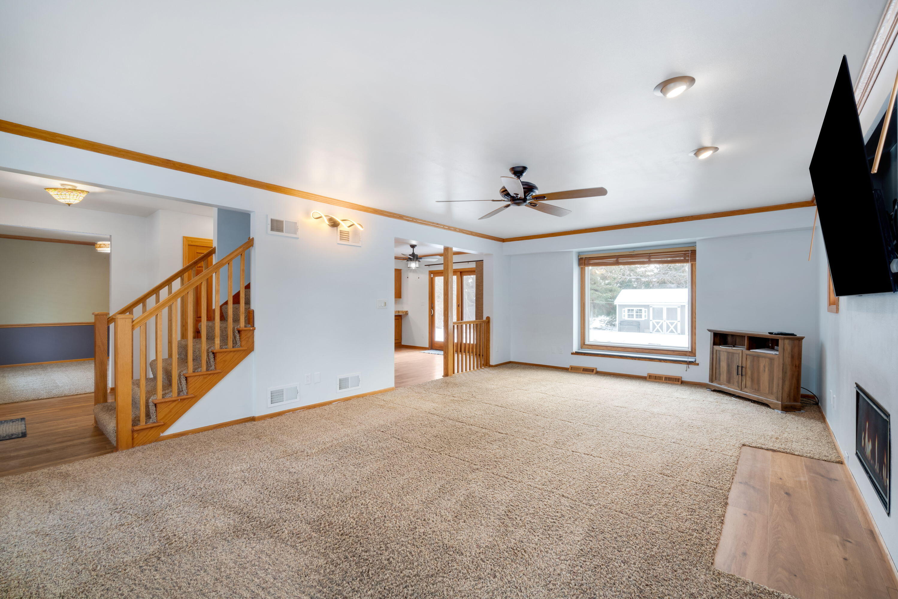 Saukville, Wisconsin, 53080, United States, 3 Bedrooms Bedrooms, ,4 BathroomsBathrooms,Residential,For Sale,2012591