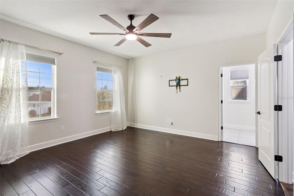 Winter Garden, Florida, 34787, United States, 4 Bedrooms Bedrooms, ,4 BathroomsBathrooms,Residential,For Sale,2001997