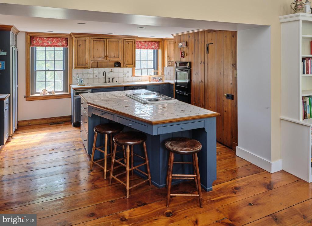 Newtown, Pennsylvania, 18940, United States, 4 Bedrooms Bedrooms, ,4 BathroomsBathrooms,Residential,For Sale,1995554