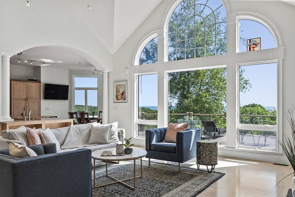 Plymouth, Massachusetts, 02360, United States, 4 Bedrooms Bedrooms, ,4 BathroomsBathrooms,Residential,For Sale,1903288
