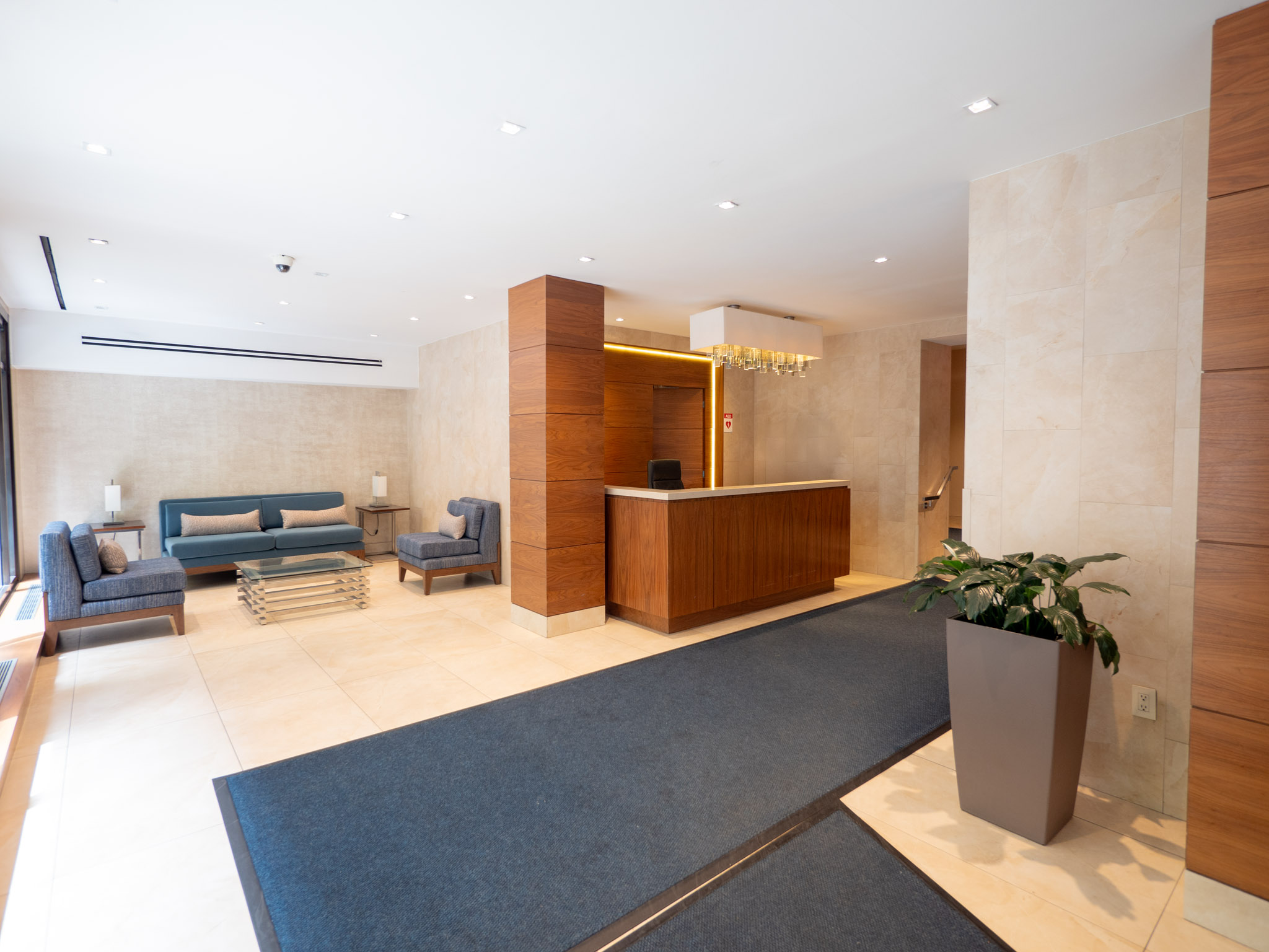  420 East 64th Street - 物件實景