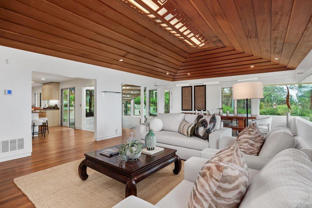 Del Mar, California, 92014, United States, 5 Bedrooms Bedrooms, ,5 BathroomsBathrooms,Residential,For Sale,1837047