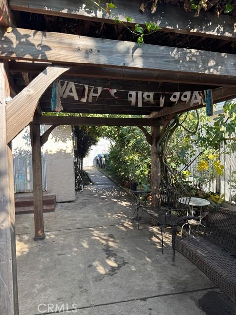 Los Angeles, California, 90044, United States, ,Residential,For Sale,2005968