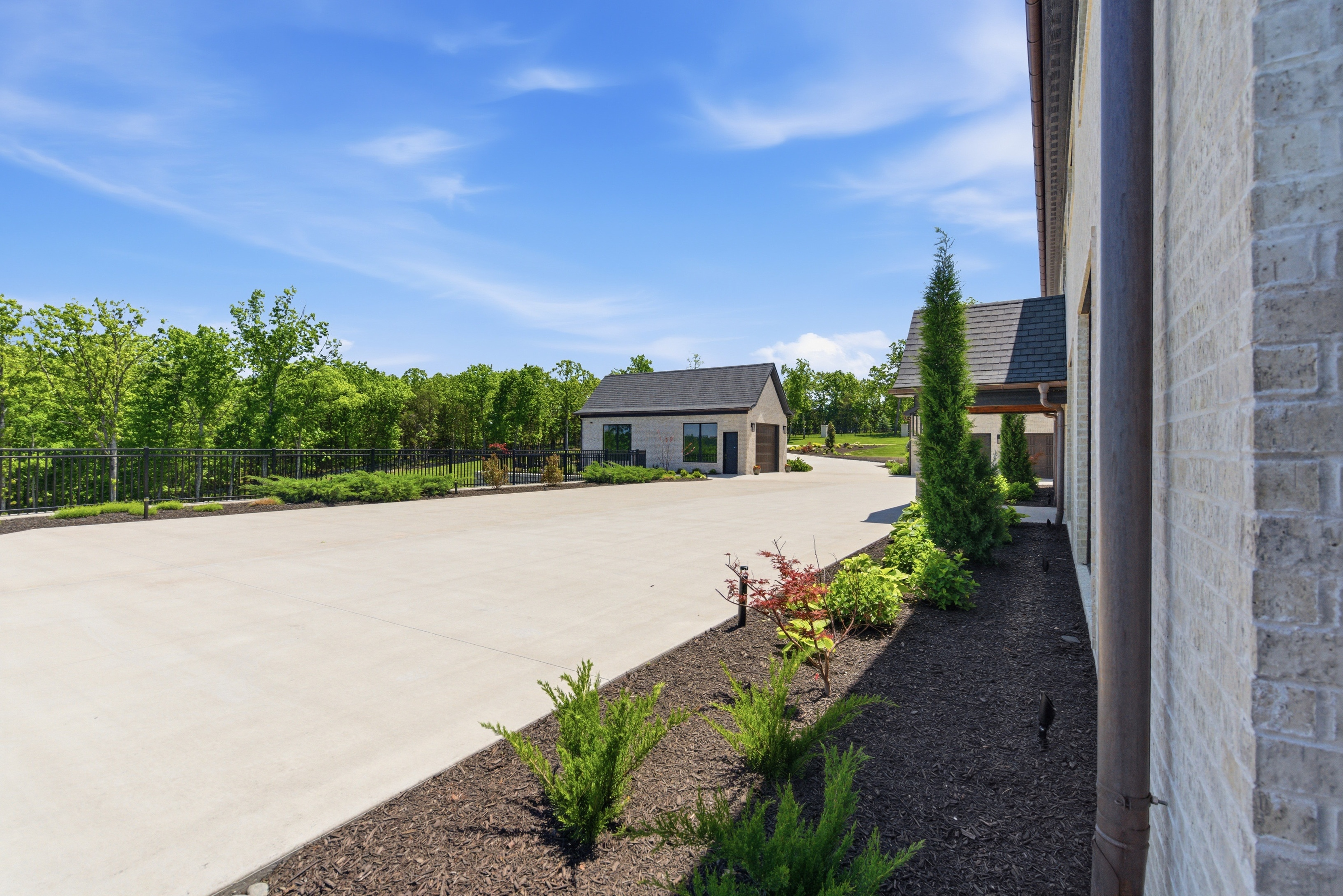 Luxurious Ozark Mountain Estate with Pool, Sports Complex & Private Track - 物件實景