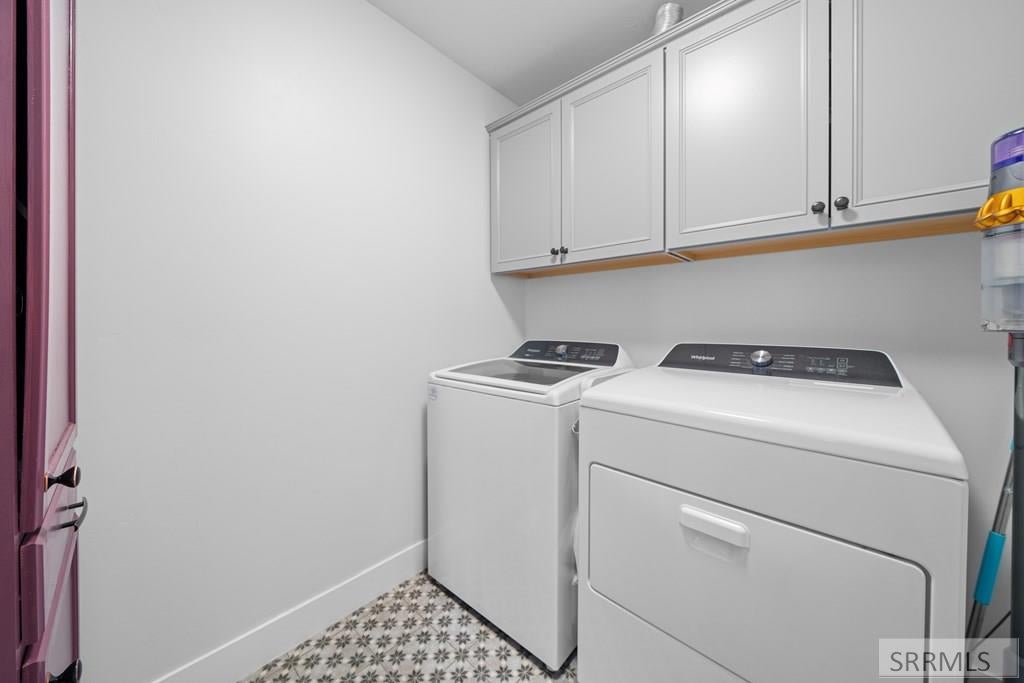 IDAHO FALLS, Idaho, 83402, United States, 6 Bedrooms Bedrooms, ,3 BathroomsBathrooms,Residential,For Sale,1980843