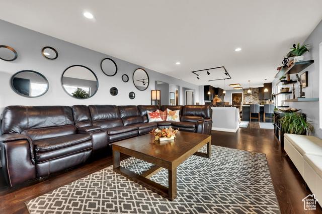 Salt Lake City, Utah, 84124, United States, 4 Bedrooms Bedrooms, ,4 BathroomsBathrooms,Residential,For Sale,1982621