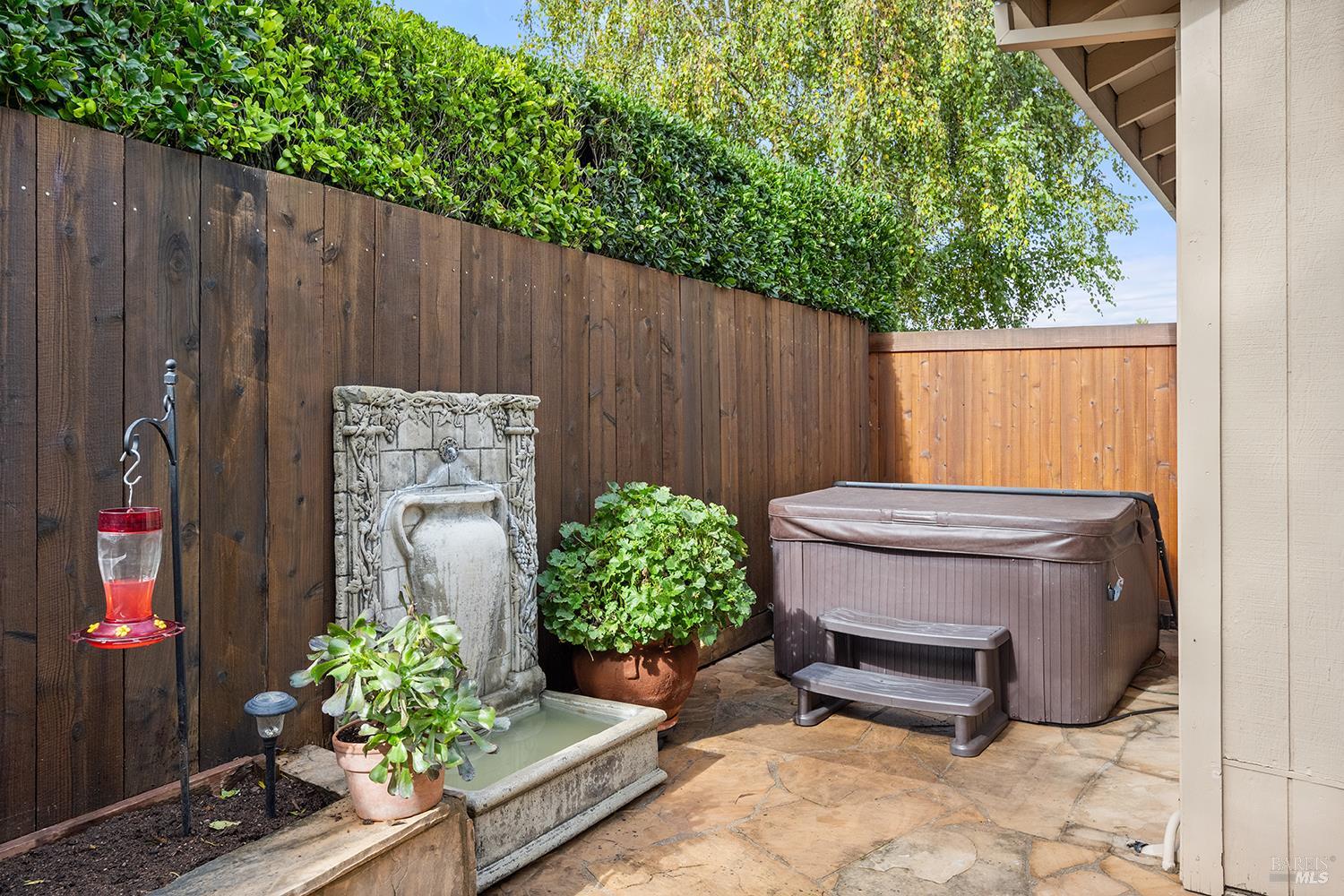 Sebastopol, California, 95472, United States, 3 Bedrooms Bedrooms, ,3 BathroomsBathrooms,Residential,For Sale,1990345