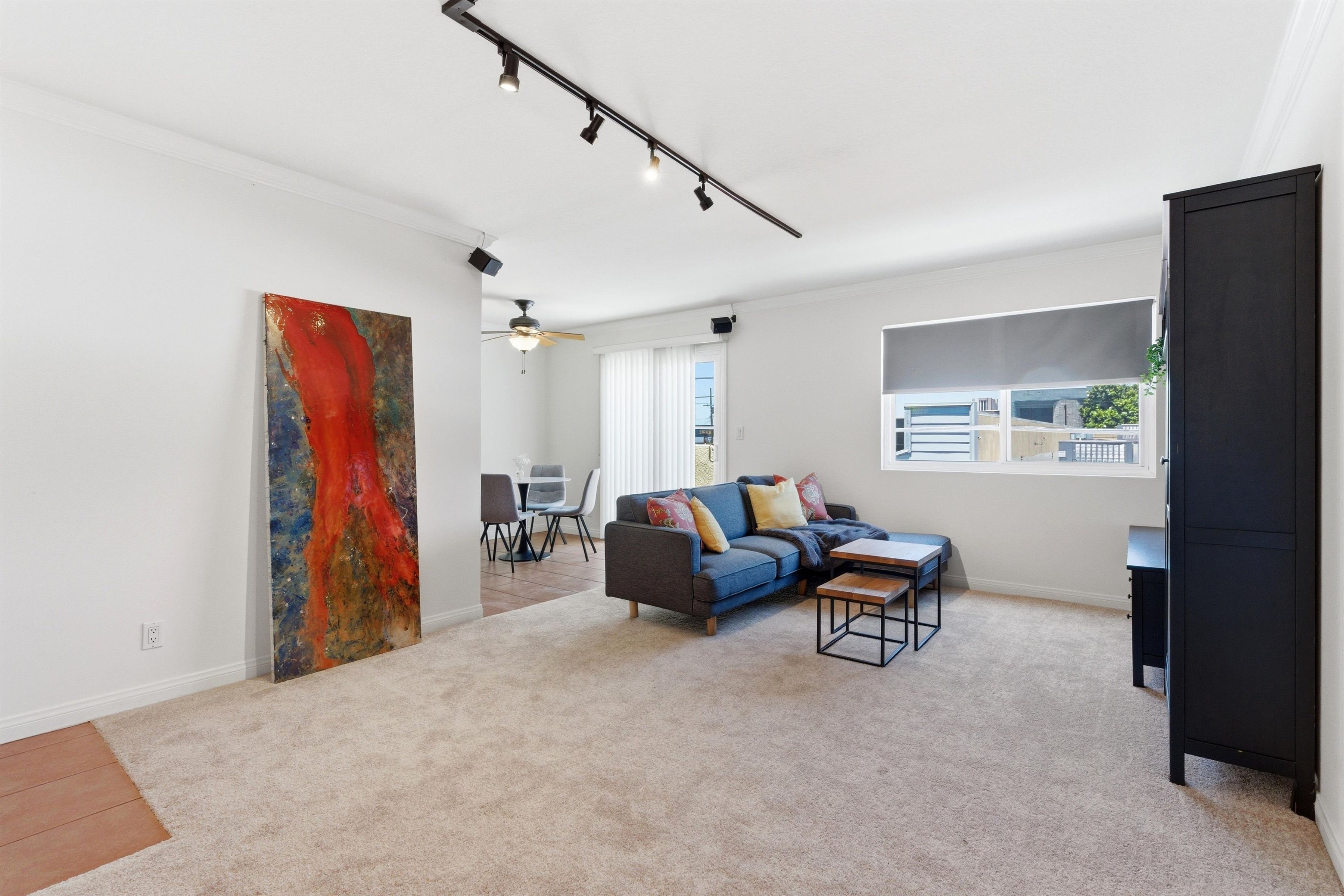  1015 East Spazier Avenue, Unit 205 - 物件實景
