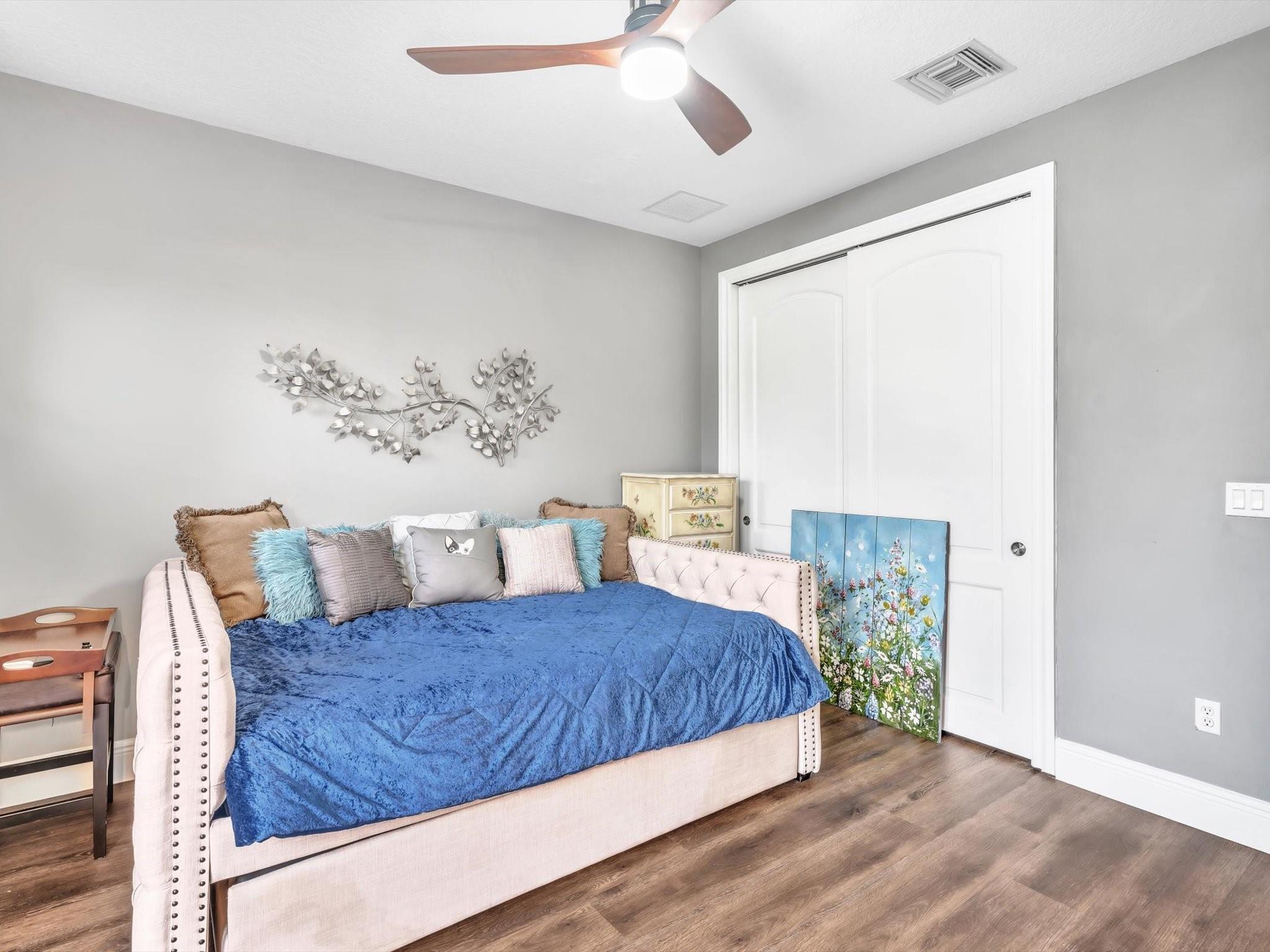 Fort Lauderdale, Florida, 33301, United States, 3 Bedrooms Bedrooms, ,5 BathroomsBathrooms,Residential,For Sale,1979910