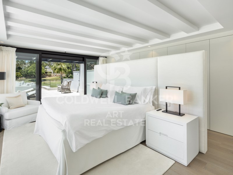 Marbella, Andalusia, ES, 5 Bedrooms Bedrooms, ,5 BathroomsBathrooms,Residential,For Sale,1760683