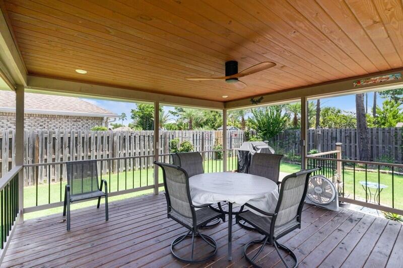 Freeport, Florida, 32439, United States, 4 Bedrooms Bedrooms, ,3 BathroomsBathrooms,Residential,For Sale,1876271