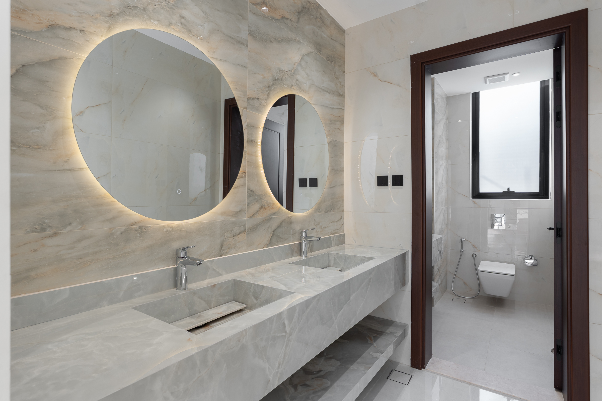  Voluminous And Well-Lit Villa on Saadiyat Island - 物件實景