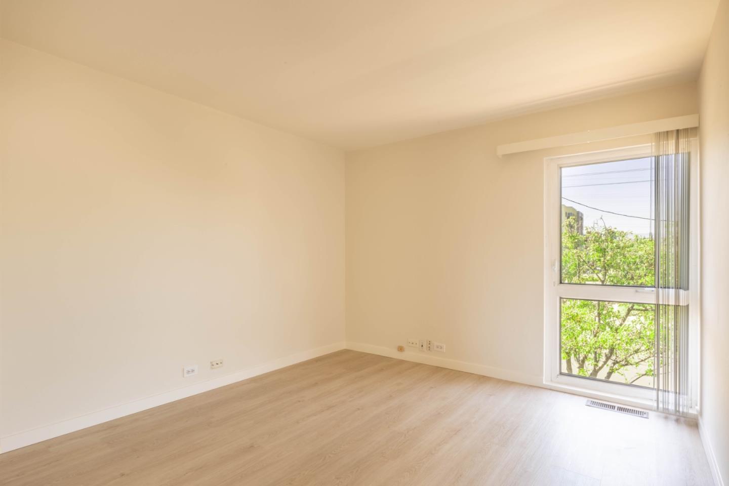 Foster City, California, 94404, United States, 2 Bedrooms Bedrooms, ,2 BathroomsBathrooms,Residential,For Sale,1840465