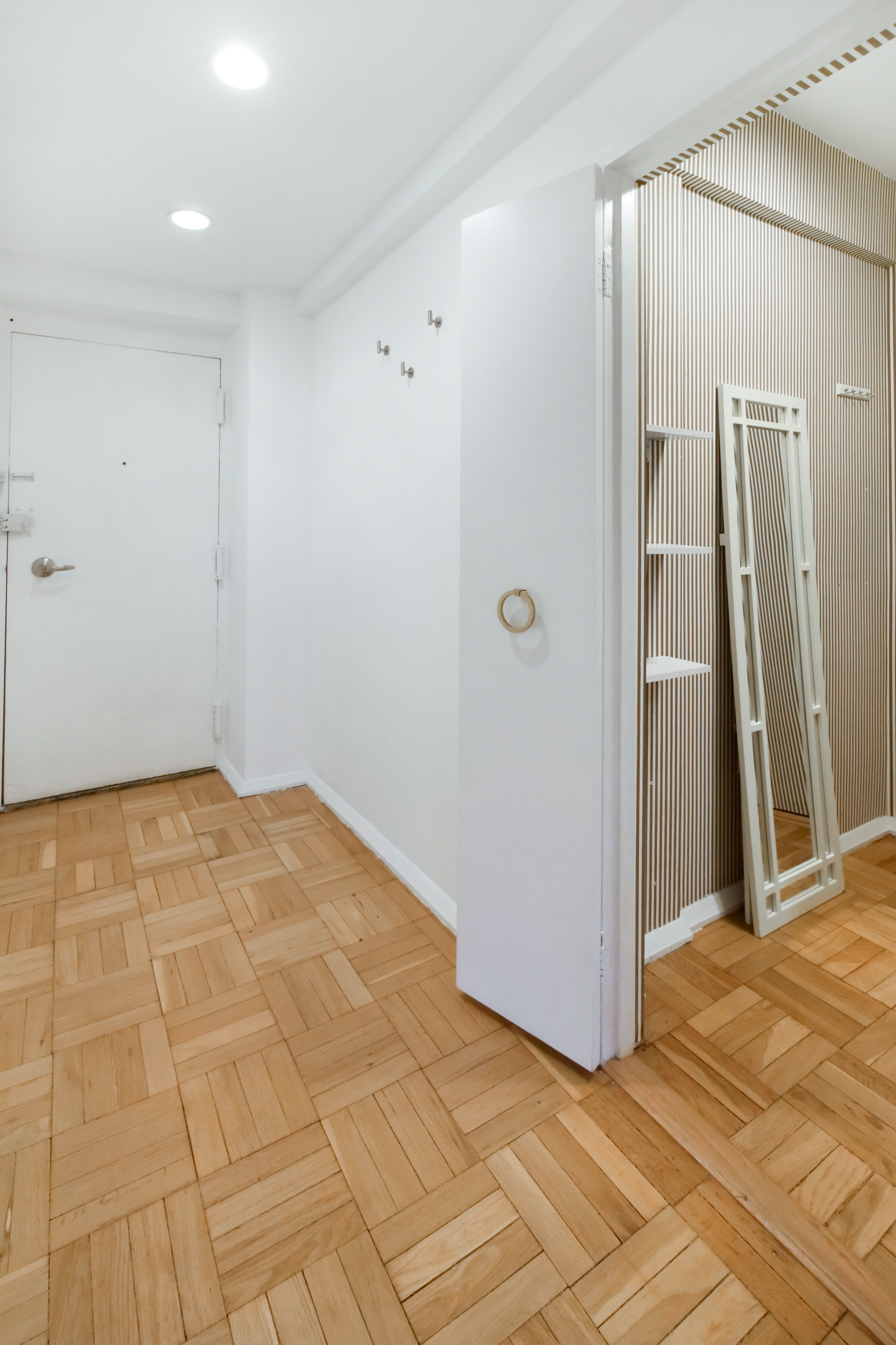  305 East 72nd Street - 物件實景