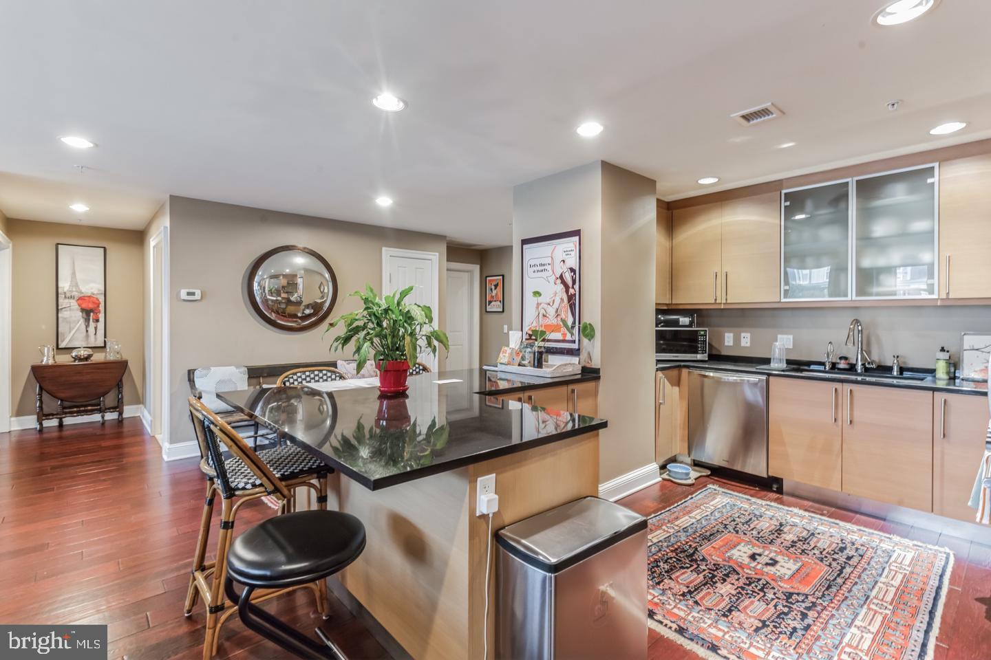 BALTIMORE, Maryland, 21230, United States, 2 Bedrooms Bedrooms, ,2 BathroomsBathrooms,Residential,For Sale,1910458