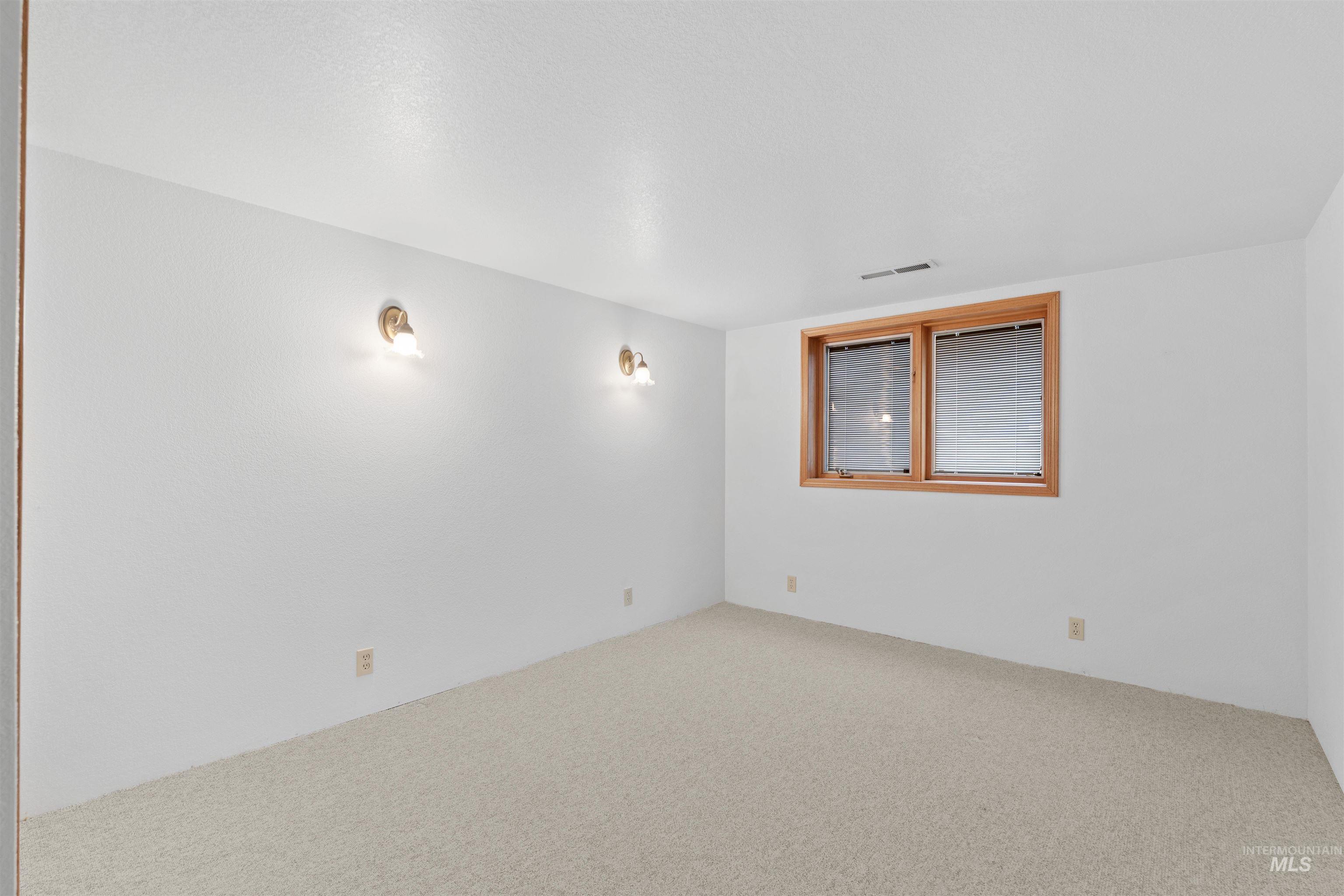 805 Broadway Street, Colton, Washington, 99113, United States, 3 Bedrooms Bedrooms, ,Residential,For Sale,805 Broadway Street,1653111